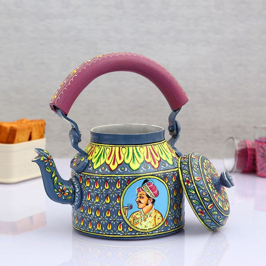 Hand Painted Kettle : The Royal Couple