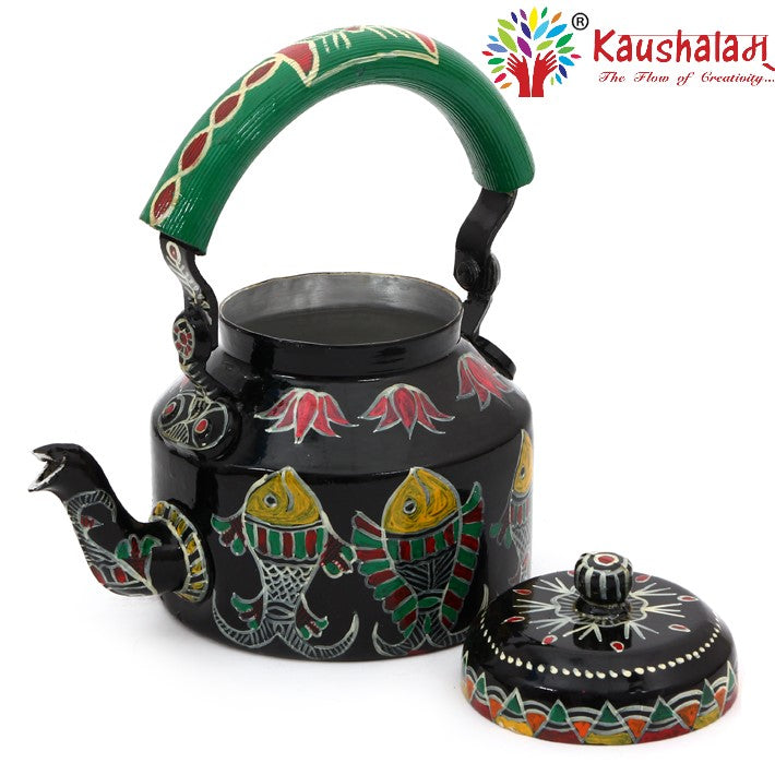 Hand Painted Kettle : Fishomania