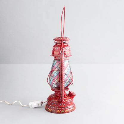 Hand Painted Hurrican Lantern with Bulb : Red